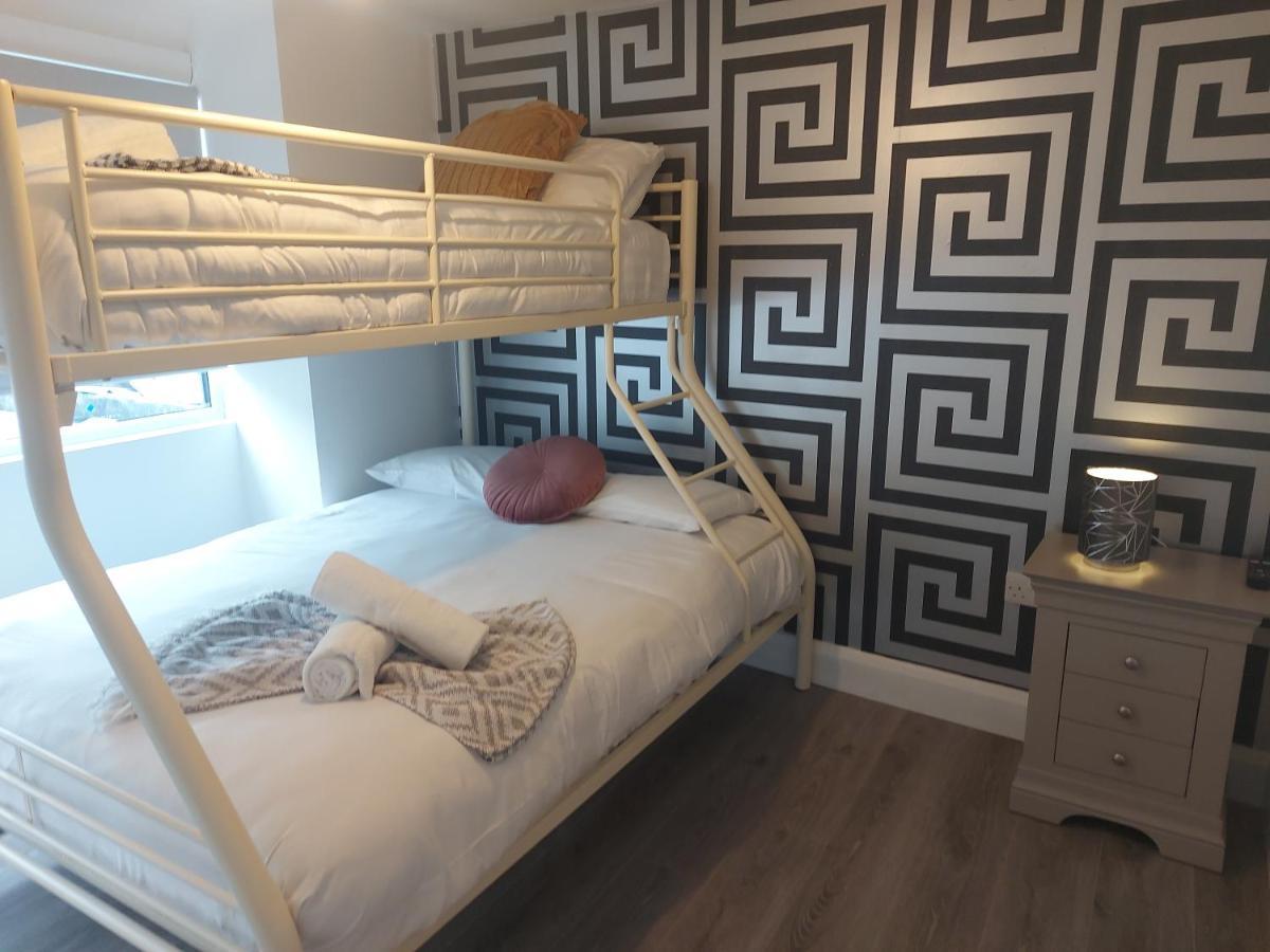 Tribeca Stay Голуэй Экстерьер фото