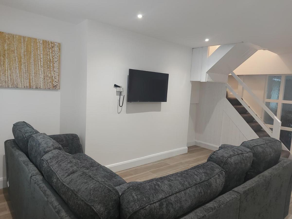 Tribeca Stay Голуэй Экстерьер фото