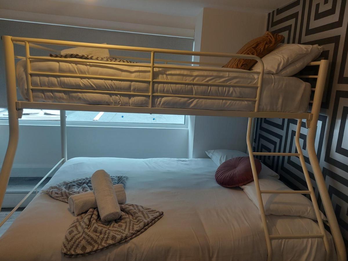 Tribeca Stay Голуэй Экстерьер фото